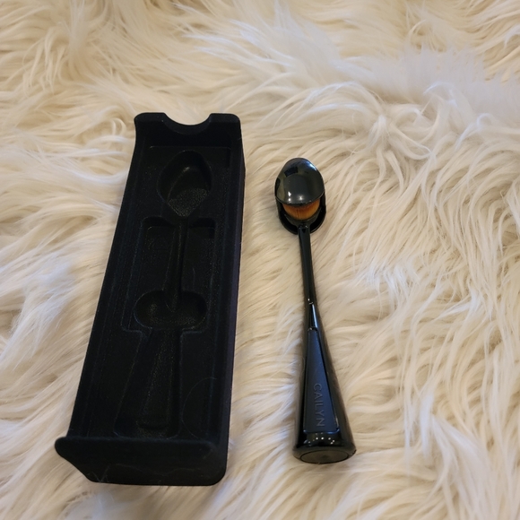 O! WOW Brush by Cailyn - Picture 4 of 16